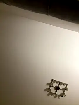 Snapshot of Wixenistgesund chatting on 11-23-25, 11:04 Wixenistgesund online show from 11-23-25, 11:04