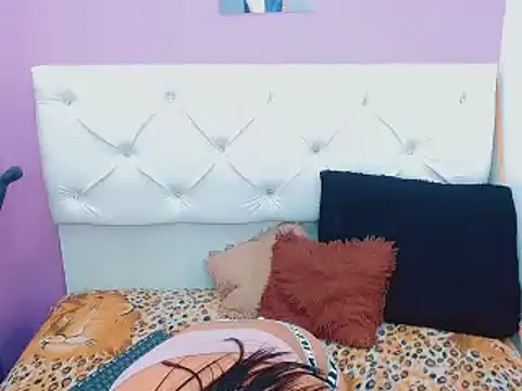 Snapshot of xwetdreamsx chatting on 11-27-25, 05:37 xwetdreamsx online show from 11-27-25, 05:37