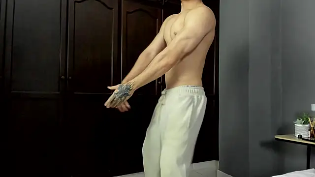 eren jeager online show from 04-28-26, 04:39