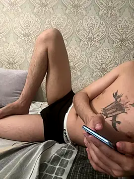 Snapshot of SanjarKZ chatting on 11-21-25, 01:04 SanjarKZ online show from 11-21-25, 01:04