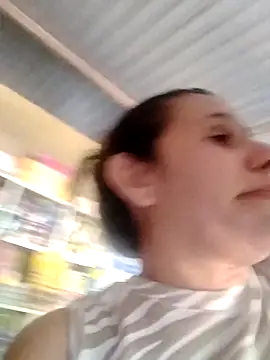 MIA-LARIOS online show from 03-05-26, 09:33