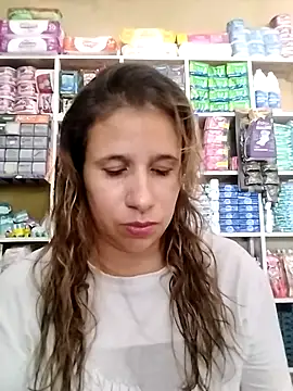 Snapshot of MIA-LARIOS chatting on 05-01-26, 03:05 MIA-LARIOS online show from 05-01-26, 03:05