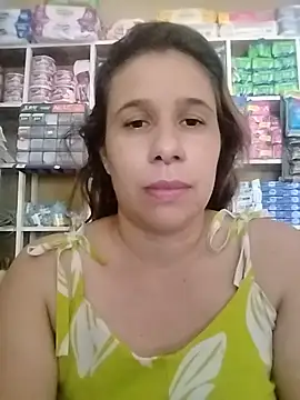 Snapshot of MIA-LARIOS chatting on 05-28-26, 03:09 MIA-LARIOS online show from 05-28-26, 03:09