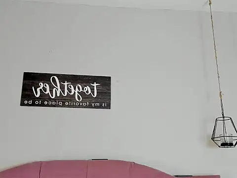 Snapshot of kylie1_ls chatting on 11-25-25, 01:16 kylie1 ls online show from 11-25-25, 01:16