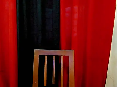 Snapshot of deity_mj chatting on 12-21-25, 11:12 deity mj online show from 12-21-25, 11:12