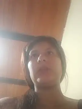 Snapshot of AnaMaria-12 chatting on 11-21-25, 09:02 AnaMaria-12 online show from 11-21-25, 09:02