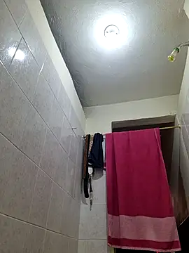 Snapshot of Monitaxhot chatting on 11-22-25, 08:41 Monitaxhot online show from 11-22-25, 08:41