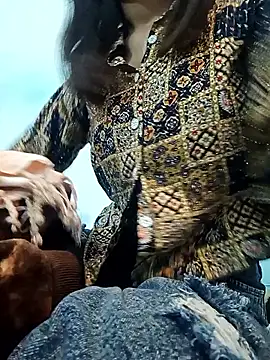 Lovely girl- online show from 12-19-25, 06:20