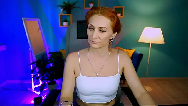 Snapshot of DianaTorrens chatting on 11-26-25, 08:26 DianaTorrens online show from 11-26-25, 08:26