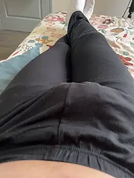 Snapshot of Lothentik chatting on 02-19-26, 12:01 Lothentik online show from 02-19-26, 12:01