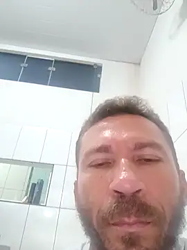 RobertoLuiz84 online show from 03-11-26, 04:24