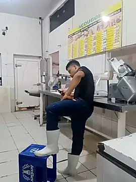 RobertoLuiz84 online show from 04-23-26, 12:40