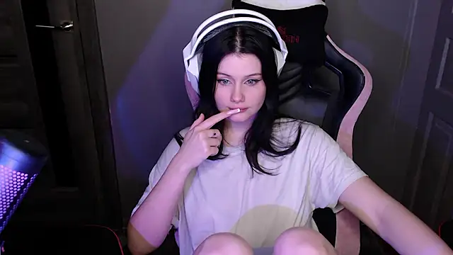 Moon raven online show from 01-16-26, 09:08