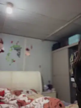 Snapshot of Toffee-00 chatting on 11-26-25, 03:29 Toffee-00 online show from 11-26-25, 03:29