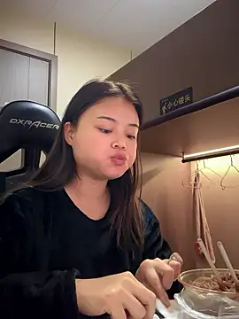 Snapshot of Toffee-00 chatting on 01-13-26, 07:57 Toffee-00 online show from 01-13-26, 07:57