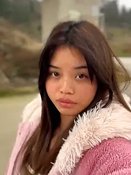 Snapshot of Toffee-00 chatting on 02-19-26, 07:04 Toffee-00 online show from 02-19-26, 07:04