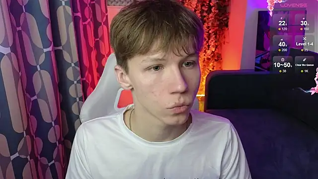 cuMte boy online show from 04-26-26, 01:25