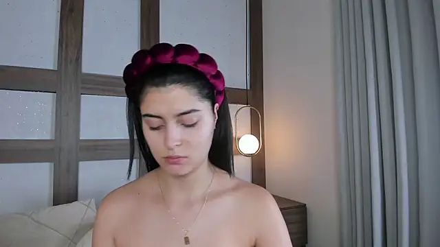 SarhaVega online show from 04-23-26, 12:15