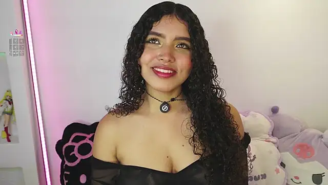 EloiseSweetxx online show from 04-12-26, 12:54