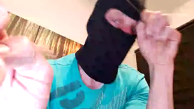 Snapshot of hamstiboy55 chatting on 02-27-26, 08:09 hamstiboy55 online show from 02-27-26, 08:09