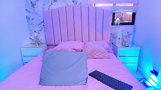 Snapshot of katsumi_yan chatting on 12-03-25, 07:34 katsumi yan online show from 12-03-25, 07:34