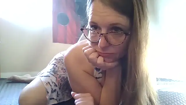 Snapshot of PinellasPlay chatting on 11-22-25, 02:49 PinellasPlay online show from 11-22-25, 02:49