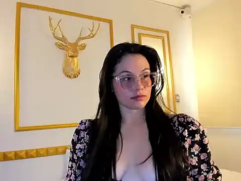 Snapshot of samantha_loughty chatting on 12-13-25, 07:53 samantha loughty online show from 12-13-25, 07:53