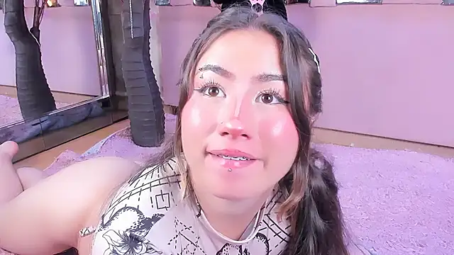 Naomistart online show from 12-20-25, 09:55