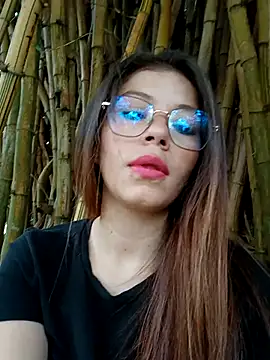 Snapshot of Renata_Honey chatting on 11-29-25, 05:38 Renata Honey online show from 11-29-25, 05:38