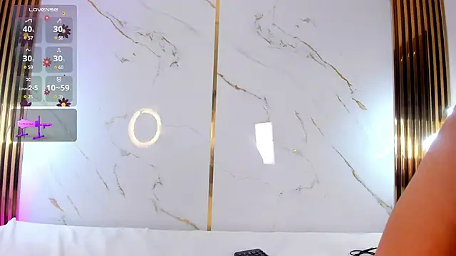 VanessaBoch online show from 04-09-26, 07:41