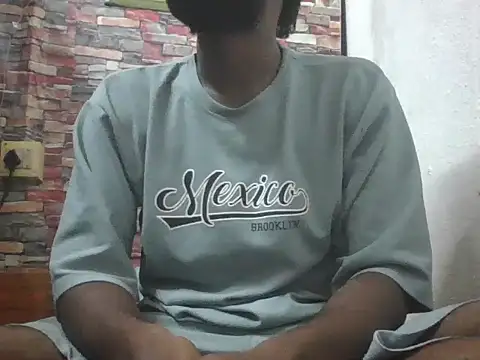 Snapshot of Chennaidark24 chatting on 11-23-25, 04:51 Chennaidark24 online show from 11-23-25, 04:51