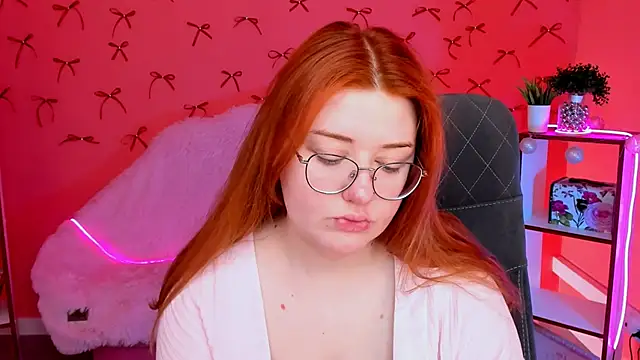 StaceyJensen online show from 03-22-26, 10:07