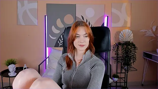 SierraHarper online show from 12-13-25, 07:53