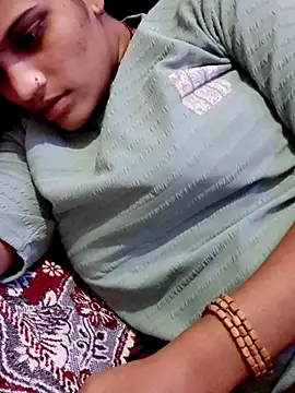 Snapshot of Hot_hania chatting on 11-23-25, 02:39 Hot hania online show from 11-23-25, 02:39