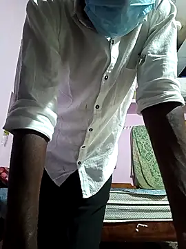 Snapshot of Karnataka-boy chatting on 12-05-25, 10:02 Karnataka-boy online show from 12-05-25, 10:02