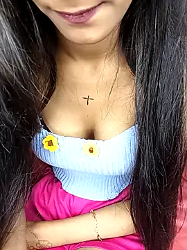 Snapshot of Anju_doshi1 chatting on 12-01-25, 06:40 Anju doshi1 online show from 12-01-25, 06:40