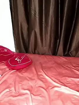 Snapshot of Anju_doshi1 chatting on 12-17-25, 04:24 Anju doshi1 online show from 12-17-25, 04:24