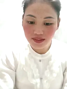 Snapshot of lynae-0 chatting on 12-03-25, 02:26 lynae-0 online show from 12-03-25, 02:26