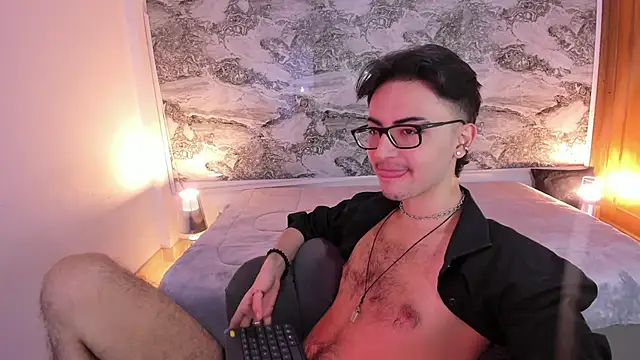 Snapshot of Im_Dayros chatting on 11-27-25, 07:16 Im Dayros online show from 11-27-25, 07:16