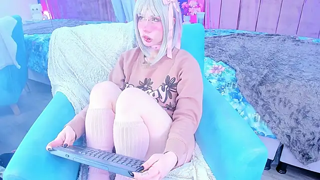 AkiraKurosei online show from 05-17-26, 06:00