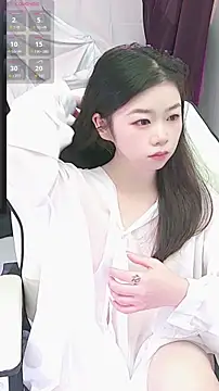 Snapshot of xixi5288 chatting on 11-25-25, 08:47 xixi5288 online show from 11-25-25, 08:47