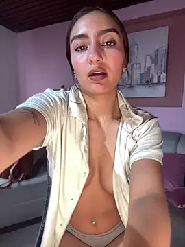 Snapshot of ZoeJohnson_Pink chatting on 11-28-25, 12:41 ZoeJohnson Pink online show from 11-28-25, 12:41