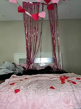 Kiki hammyy online show from 02-14-26, 09:44