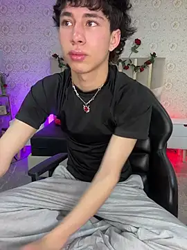 kaelwolf tay online show from 03-31-26, 07:03