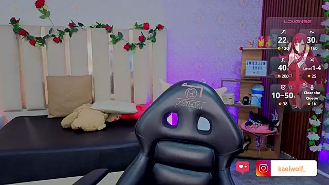 kaelwolf tay online show from 04-07-26, 07:25