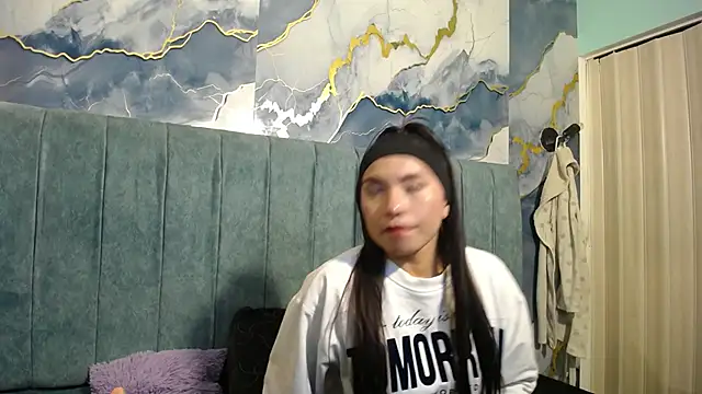 Snapshot of Cloe16_ chatting on 11-25-25, 03:17 Cloe16 online show from 11-25-25, 03:17