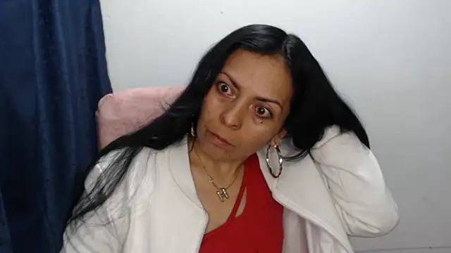 Paolahotty online show from 02-18-26, 12:06