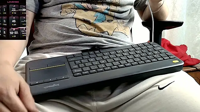 Daisuke 01 online show from 02-11-26, 12:37