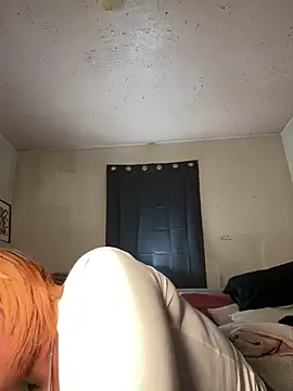 Snapshot of Goldenmami chatting on 12-16-25, 09:42 Goldenmami online show from 12-16-25, 09:42