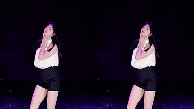 Snapshot of XKCH-001 chatting on 12-14-25, 01:38 XKCH-001 online show from 12-14-25, 01:38